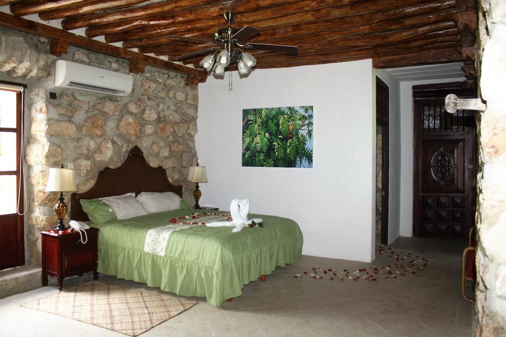 Hacienda Tepich Casa Vargas Merida Exterior photo